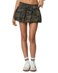 Edikted - Double Belt Camo Cotton Bubble Miniskort - Lyst
