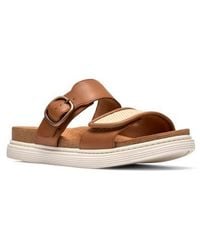 Clarks - Arwell Step Sandal - Lyst