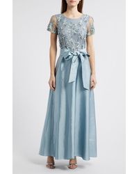 Pisarro Nights - 3D Floral Bodice Beaded Gown - Lyst