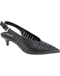 BCBGMAXAZRIA - Pawnee Slingback Pointed Toe Kitten Heel Pump - Lyst