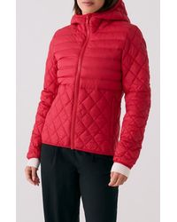 Lolë - The Base Packable Insulated Hooded Jacket - Lyst