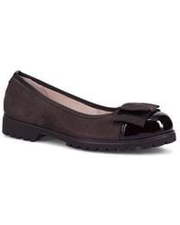 Ron White - Ivale Water Resistant Bow Flat - Lyst