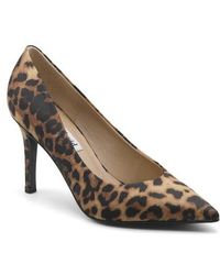 Charles David - Geno Pointed Toe Pump - Lyst