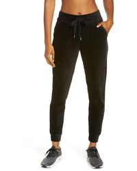 zella urban cargo jogger pants
