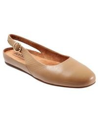 Softwalk - Sandy Slingback Flat Sandal - Lyst