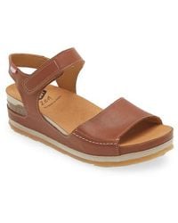 On Foot - Platform Sandal - Lyst