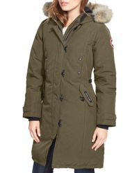 Canada Goose 'kensington' Slim Fit Down Parka With Genuine Coyote Fur Trim - Black