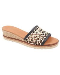 Andre Assous - Nessie Platform Wedge Sandal - Lyst