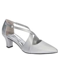 Easy Street - Elegance Pointed Toe Pump - Lyst