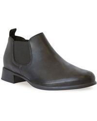 Munro - Bedford Leather Bootie - Lyst