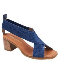 Andre Assous - Naira Featherweights Sandal - Lyst
