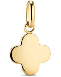 DEVATA - Clover Charm Pendant - Lyst