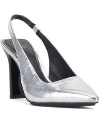 Vince Camuto - Bantie Pointed Toe Pump - Lyst