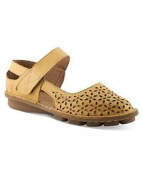 Spring Step - Canoya Flat - Lyst
