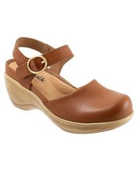 Softwalk - Mabelle Ankle Strap Clog - Lyst