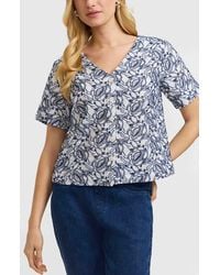 Foxcroft - Isabel Floral Embroidered Cotton Button-Up Top - Lyst