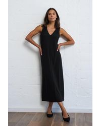Franne Golde - Luxe Stretch Sleeveless V-Neck Dress - Lyst