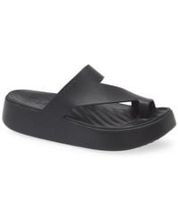 Crocs™ - Getaway Toe Loop Waterproof Platform Sandal - Lyst