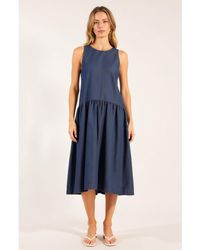 Modenaire - Sleeveless Drop-Waist Gathered Relaxed-Fit Midi Dress - Lyst