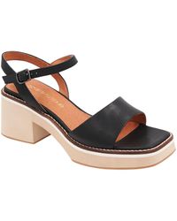Andre Assous - Louise Featherweights Sandal - Lyst