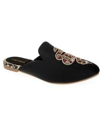 Fuchsia - Embroidered Serpent Pointed Toe Mule - Lyst