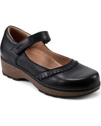 Earth - Kalece Mary Jane Pump - Lyst