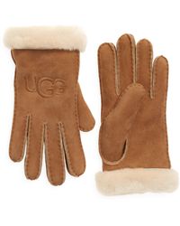 UGG - ugg(r) Logo Embroidered Suede & Genuine Shearling Gloves - Lyst