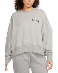 Nike - Phoenix Fleece Varsity Oversize Crewneck Sweatshirt - Lyst