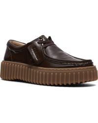 Clarks - Torhill Bee Chukka Sneaker - Lyst