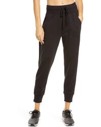 zella urban cargo jogger pants