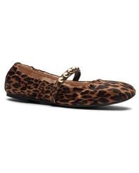 Stuart Weitzman - Goldie Stud Ballet Flat - Lyst