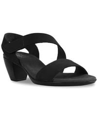 Munro - Lucia Sandal - Lyst