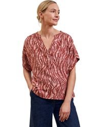 Celtic & Co. - Printed Drop Shoulder Top - Lyst