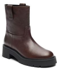 Stuart Weitzman - Ren Leather Bootie - Lyst