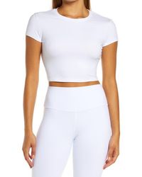 Alo Yoga - Adapt Soft Short Sleeve Crop Top - Lyst