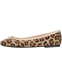 Pretty Ballerinas - Round Toe Leopard Ballet Flat - Lyst