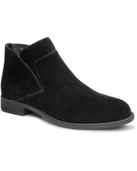 me too black booties