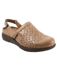 Softwalk - Salina Ii Woven Clog - Lyst