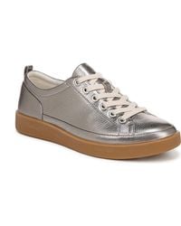 Vionic - Winny Low Top Sneaker - Lyst