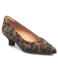Söfft - Sabrina Pointy Toe Kitten Heel Pump - Lyst