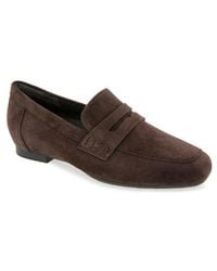 Munro - Emily Penny Loafer - Lyst