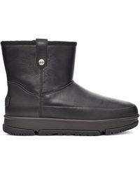 ugg classic short waterproof arctic grip boots