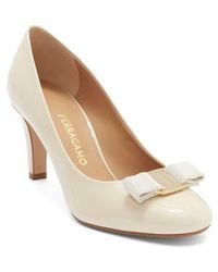 Ferragamo - Carla Bow Pump - Lyst