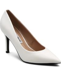 Charles David - Geno Pointed Toe Pump - Lyst