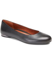 vionic pera ballet flat