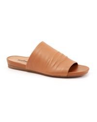 Softwalk - Softwalk Camano Leather Slide Sandal - Lyst
