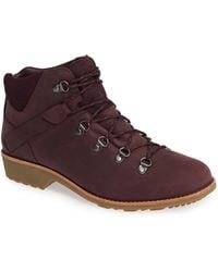 teva women's w de la vina dos alpine low fashion boot