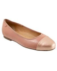 Trotters - Clara Cap Toe Flat - Lyst