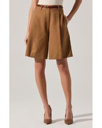 Astr - Quillie Pleated Bermuda Shorts - Lyst