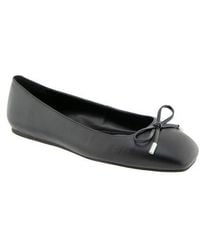 BCBGMAXAZRIA - Hartly Bow Ballet Flat - Lyst
